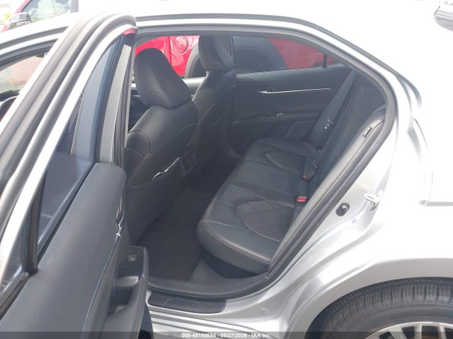 4T1B21HK5KU520877 Toyota Camry Hybrid Xle