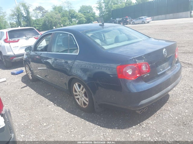 45198704 :رقم المزاد ، 3VWSG71K77M111310 vin ، 2007 Volkswagen Jetta 2.5 مزاد بيع