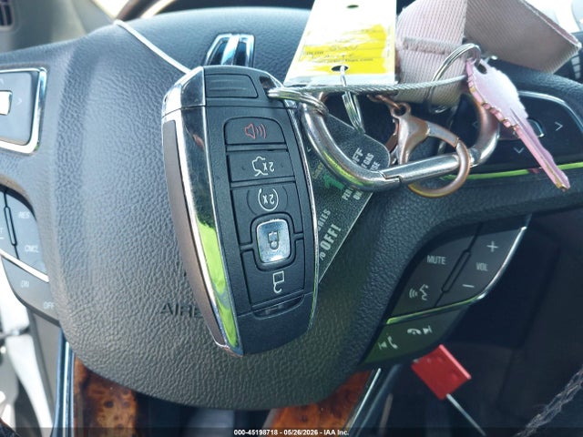 45198718 :رقم المزاد ، 2LMPJ8LR7JBL31484 vin ، 2018 Lincoln Mkx Reserve مزاد بيع