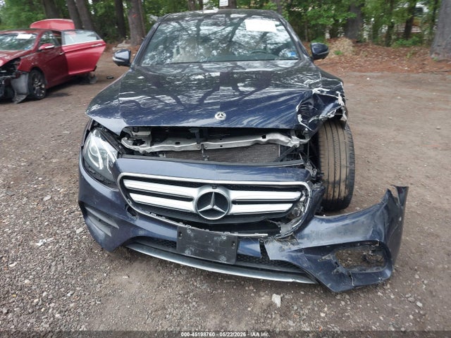 45198760 :رقم المزاد ، WDDZF4KB6KA512862 vin ، 2019 Mercedes-benz E 300 4matic مزاد بيع