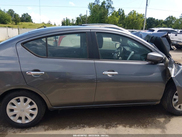 Продажа на аукционе авто 2017 Nissan Versa 1.6 Sv, vin: 3N1CN7AP1HL828420, номер лота: 45198762