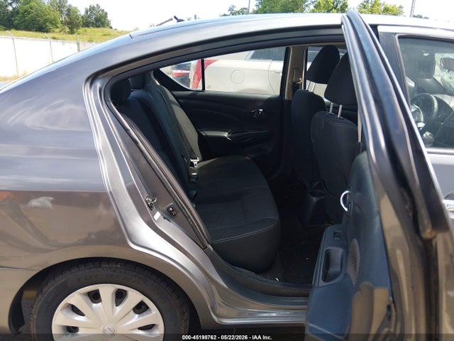 Продажа на аукционе авто 2017 Nissan Versa 1.6 Sv, vin: 3N1CN7AP1HL828420, номер лота: 45198762