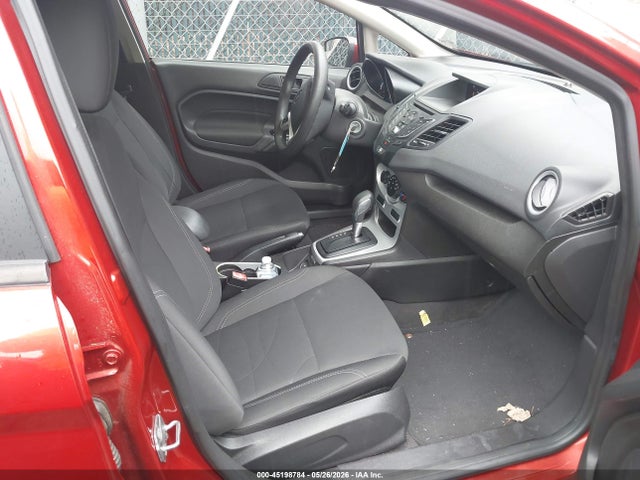 45198784 :رقم المزاد ، 3FADP4BJ7KM139316 vin ، 2019 Ford Fiesta Se مزاد بيع