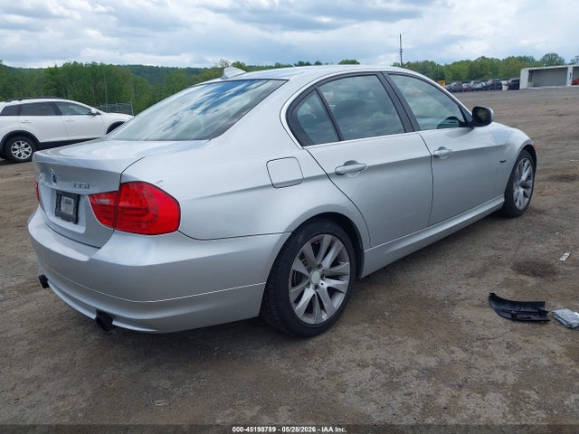 45198789 :رقم المزاد ، WBAPL5G54BNN23478 vin ، 2011 Bmw 335i Xdrive مزاد بيع