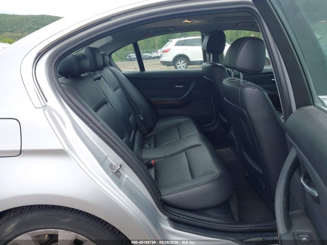 45198789 :رقم المزاد ، WBAPL5G54BNN23478 vin ، 2011 Bmw 335i Xdrive مزاد بيع