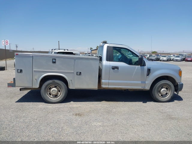 Ford F-350 Xl 2017 1FDRF3A68HEE35689 Image 13