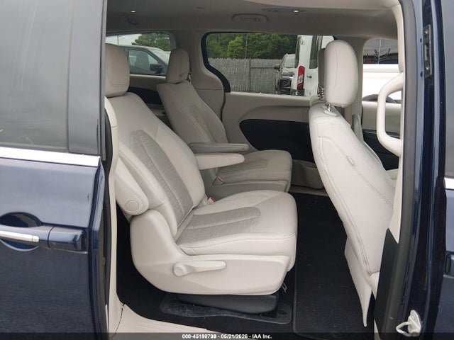 45198799 :رقم المزاد ، 2C4RC1H79KR526822 vin ، 2019 Chrysler Pacifica Hybrid Touring Plus مزاد بيع