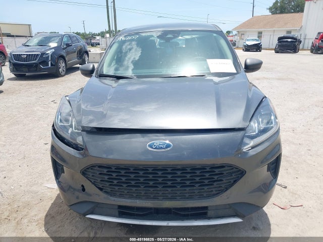 45198825 :رقم المزاد ، 1FMCU0F63LUC57689 vin ، 2020 Ford Escape S مزاد بيع
