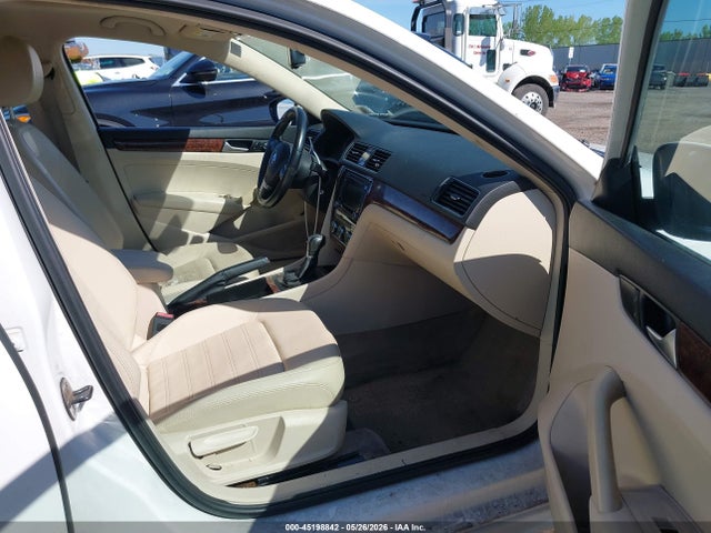 Продажа на аукционе авто 2012 Volkswagen Passat 2.5l Sel, vin: 1VWCP7A34CC063967, номер лота: 45198842