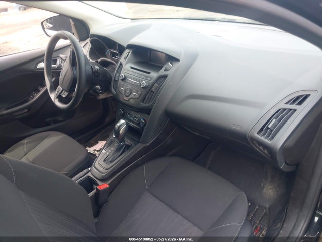 2016 Ford Focus Se მანქანა იყიდება აუქციონზე, vin: 1FADP3K23GL375666, აუქციონის ნომერი: 45198852