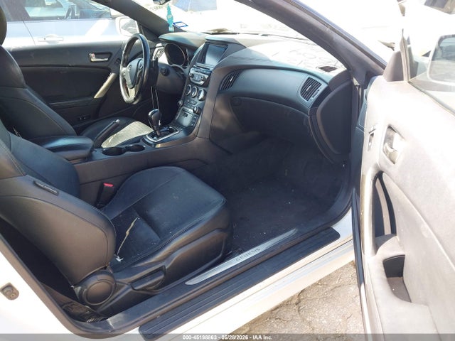 Продажа на аукционе авто 2013 Hyundai Genesis 3.8 Track, vin: KMHHU6KJ2DU101504, номер лота: 45198863