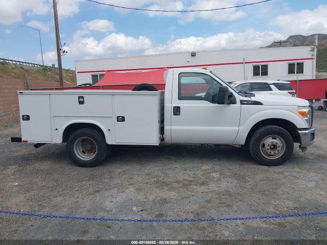 Продажа на аукционе авто 2016 Ford F-350 Chassis Xl, vin: 1FDRF3G67GEC86665, номер лота: 45198865