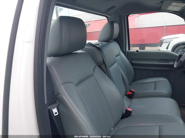 Продажа на аукционе авто 2016 Ford F-350 Chassis Xl, vin: 1FDRF3G67GEC86665, номер лота: 45198865