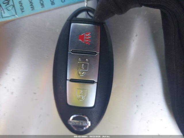 2017 Nissan Juke S მანქანა იყიდება აუქციონზე, vin: JN8AF5MRXHT701488, აუქციონის ნომერი: 45198891