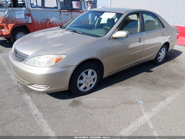 Продаж на аукціоні авто 2002 Toyota Camry Le, vin: JTDBE32K420126519, номер лоту: 45198912