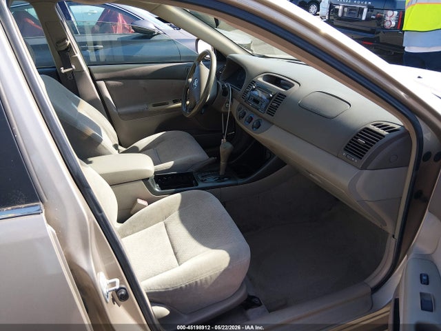 Продаж на аукціоні авто 2002 Toyota Camry Le, vin: JTDBE32K420126519, номер лоту: 45198912