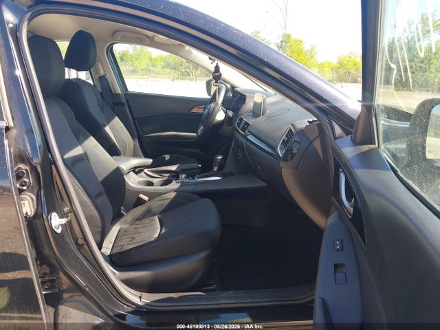 45198913 :رقم المزاد ، 3MZBM1V70FM204096 vin ، 2015 Mazda Mazda3 I Touring مزاد بيع
