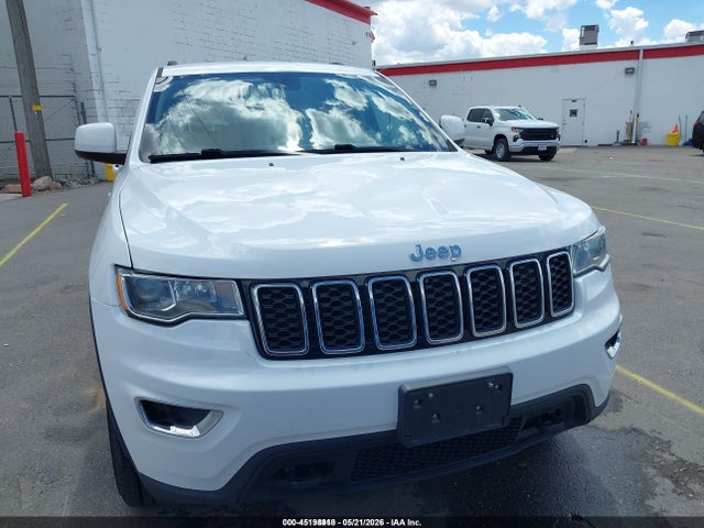 1C4RJFAG7KC739452 Jeep Grand Cherokee Laredo E 4x4