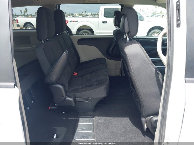 2C4RDGBG0JR356406 Dodge Grand Caravan Se