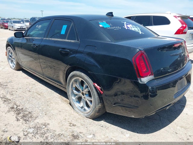 Продаж на аукціоні авто 2020 Chrysler 300 Touring, vin: 2C3CCAAG5LH202956, номер лоту: 45198931