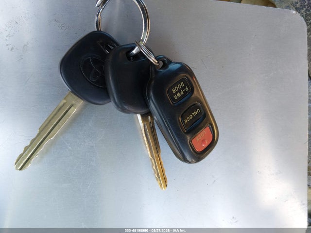 Продажа на аукционе авто 2001 Toyota Sienna Xle, vin: 4T3ZF13C21U386693, номер лота: 45198950