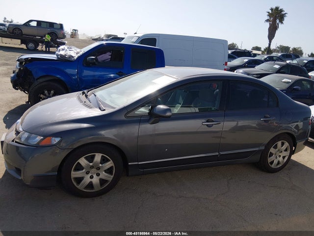 Продажа на аукционе авто 2011 Honda Civic Lx, vin: 2HGFA1F55BH308345, номер лота: 45198964