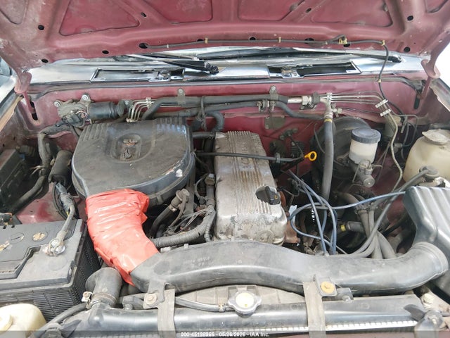 45198966 :رقم المزاد ، 1N6SD11S7PC448809 vin ، 1993 Nissan Truck Short Wheelbase مزاد بيع