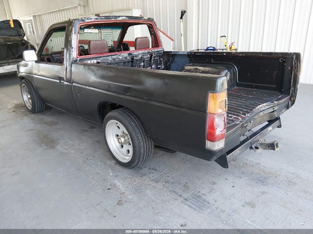 45198966 :رقم المزاد ، 1N6SD11S7PC448809 vin ، 1993 Nissan Truck Short Wheelbase مزاد بيع