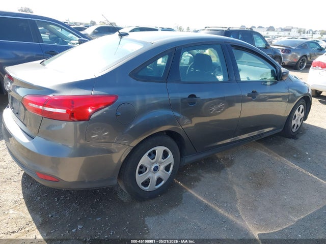 2017 Ford Focus S მანქანა იყიდება აუქციონზე, vin: 1FADP3E21HL299796, აუქციონის ნომერი: 45198981