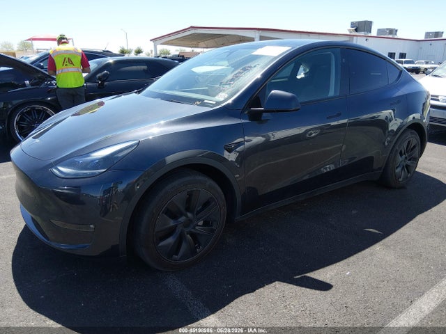Продаж на аукціоні авто 2024 Tesla Model Y Long Range Dual Motor All-wheel Drive, vin: 7SAYGAEE5RF112142, номер лоту: 45198986