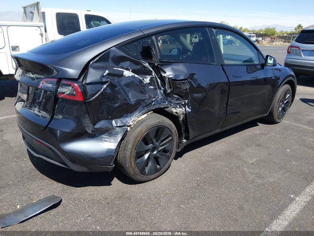 Продаж на аукціоні авто 2024 Tesla Model Y Long Range Dual Motor All-wheel Drive, vin: 7SAYGAEE5RF112142, номер лоту: 45198986