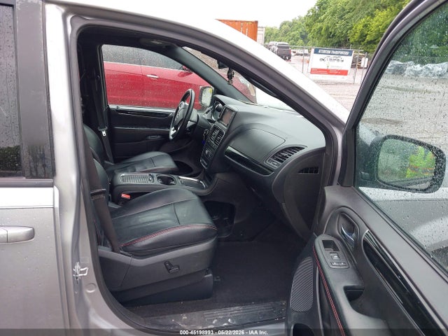45198993 :رقم المزاد ، 2C4RDGEG0JR205254 vin ، 2018 Dodge Grand Caravan Gt مزاد بيع