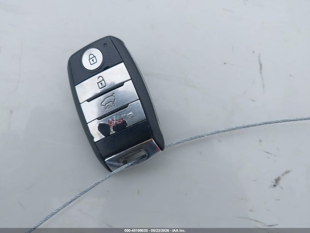 45199030 :رقم المزاد ، KNDJX3AA8H7450295 vin ، 2017 Kia Soul ! مزاد بيع