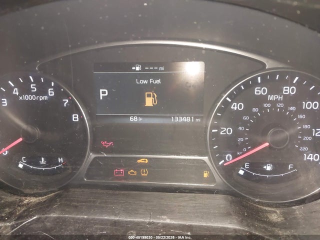 45199030 :رقم المزاد ، KNDJX3AA8H7450295 vin ، 2017 Kia Soul ! مزاد بيع