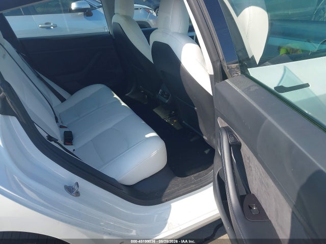 Tesla Model 3 Long Range 2021 5YJ3E1EBXMF059692 Image 8
