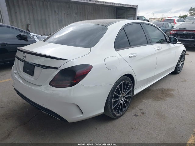 55SWF4JB0JU263879 Mercedes-Benz C 300
