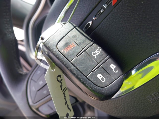 Продажа на аукционе авто 2016 Dodge Challenger Sxt, vin: 2C3CDZAG6GH202854, номер лота: 45199047