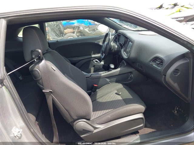 Продажа на аукционе авто 2016 Dodge Challenger Sxt, vin: 2C3CDZAG6GH202854, номер лота: 45199047