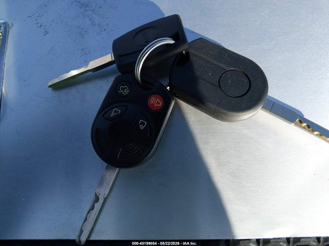 1FADP3F29HL303950 Ford FOCUS SE