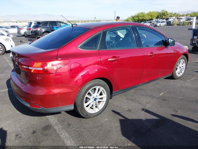1FADP3F29HL303950 Ford FOCUS SE