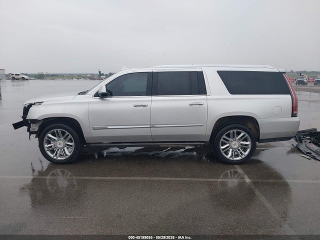 2018 Cadillac Escalade Esv Platinum მანქანა იყიდება აუქციონზე, vin: 1GYS4KKJ6JR130645, აუქციონის ნომერი: 45199055