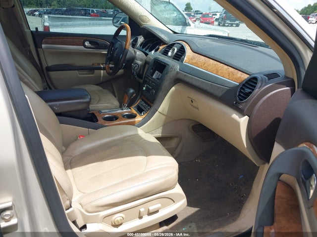 45199058 :رقم المزاد ، 5GAER23D29J197042 vin ، 2009 Buick Enclave Cxl مزاد بيع