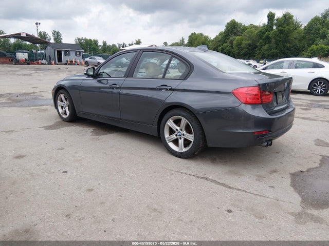 2013 Bmw 328i Xdrive მანქანა იყიდება აუქციონზე, vin: WBA3B5G51DNS04141, აუქციონის ნომერი: 45199070