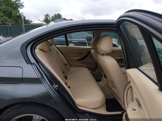 2013 Bmw 328i Xdrive მანქანა იყიდება აუქციონზე, vin: WBA3B5G51DNS04141, აუქციონის ნომერი: 45199070