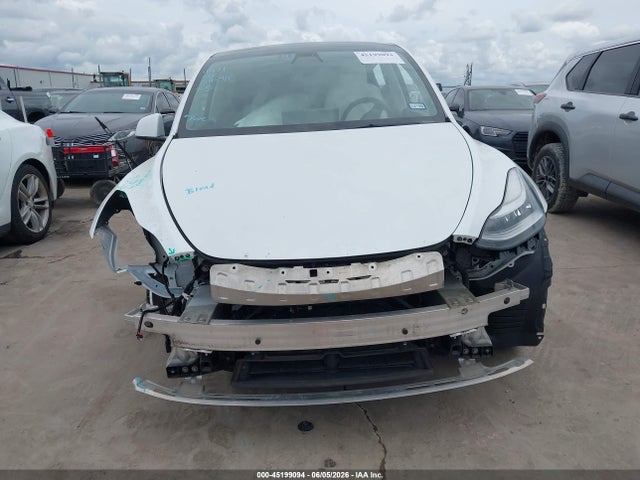 Продажа на аукционе авто 2021 Tesla Model Y Long Range Dual Motor All-wheel Drive, vin: 5YJYGDEE6MF306587, номер лота: 45199094
