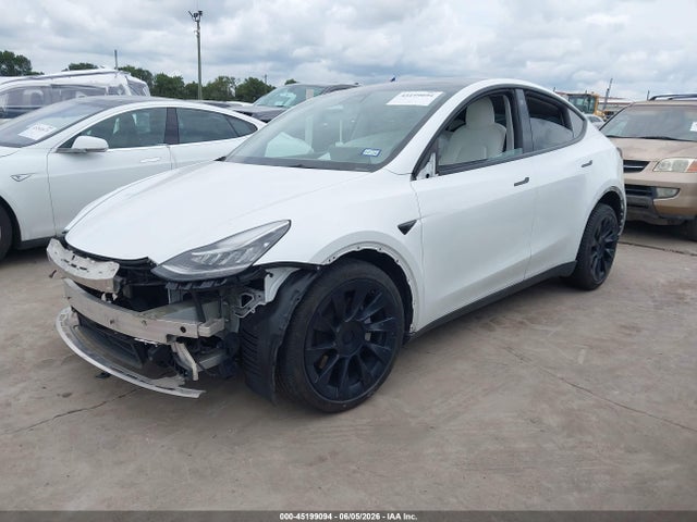 Продажа на аукционе авто 2021 Tesla Model Y Long Range Dual Motor All-wheel Drive, vin: 5YJYGDEE6MF306587, номер лота: 45199094