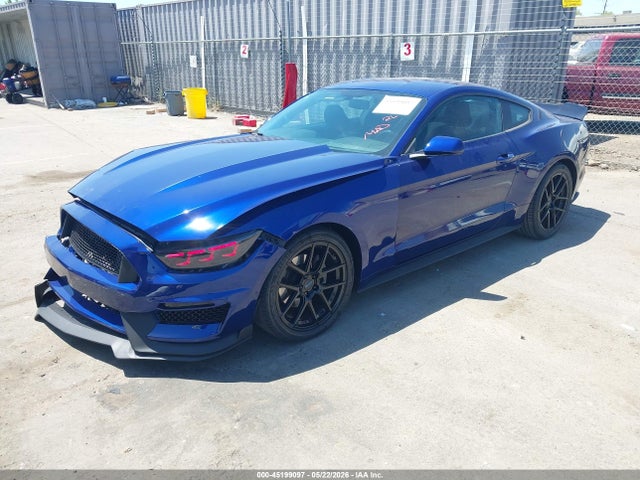 1FA6P8AM8G5303956 Ford Mustang V6