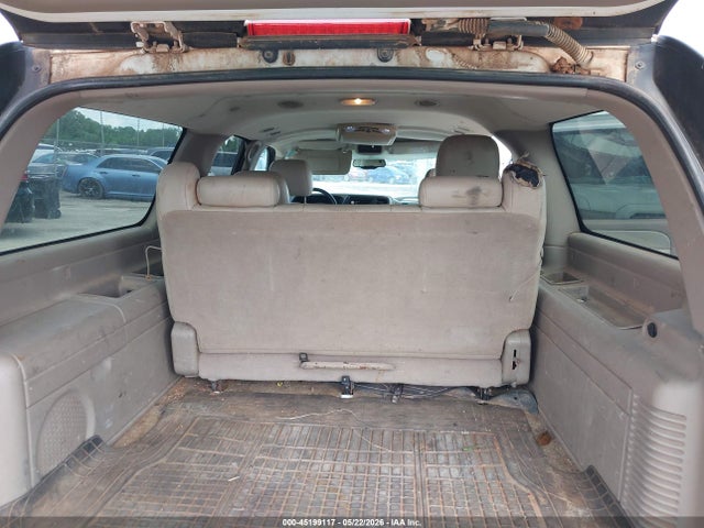 45199117 :رقم المزاد ، 3GKEC16Z53G317401 vin ، 2003 Gmc Yukon Xl 1500 Slt مزاد بيع