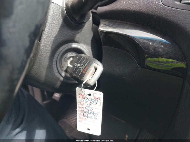 KIA SORENTO LX 2015 5XYKT4A62FG654625 Image 11