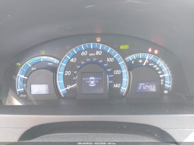 4T1BD1FKXEU129936 Toyota Camry Hybrid Le